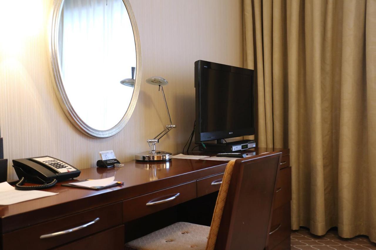 Okura Garden Hotel Шанхай Екстериор снимка