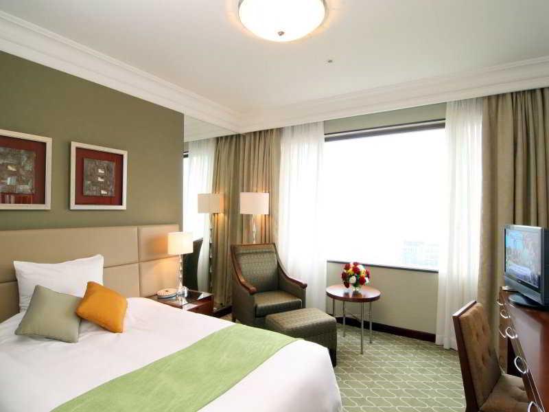 Okura Garden Hotel Шанхай Екстериор снимка