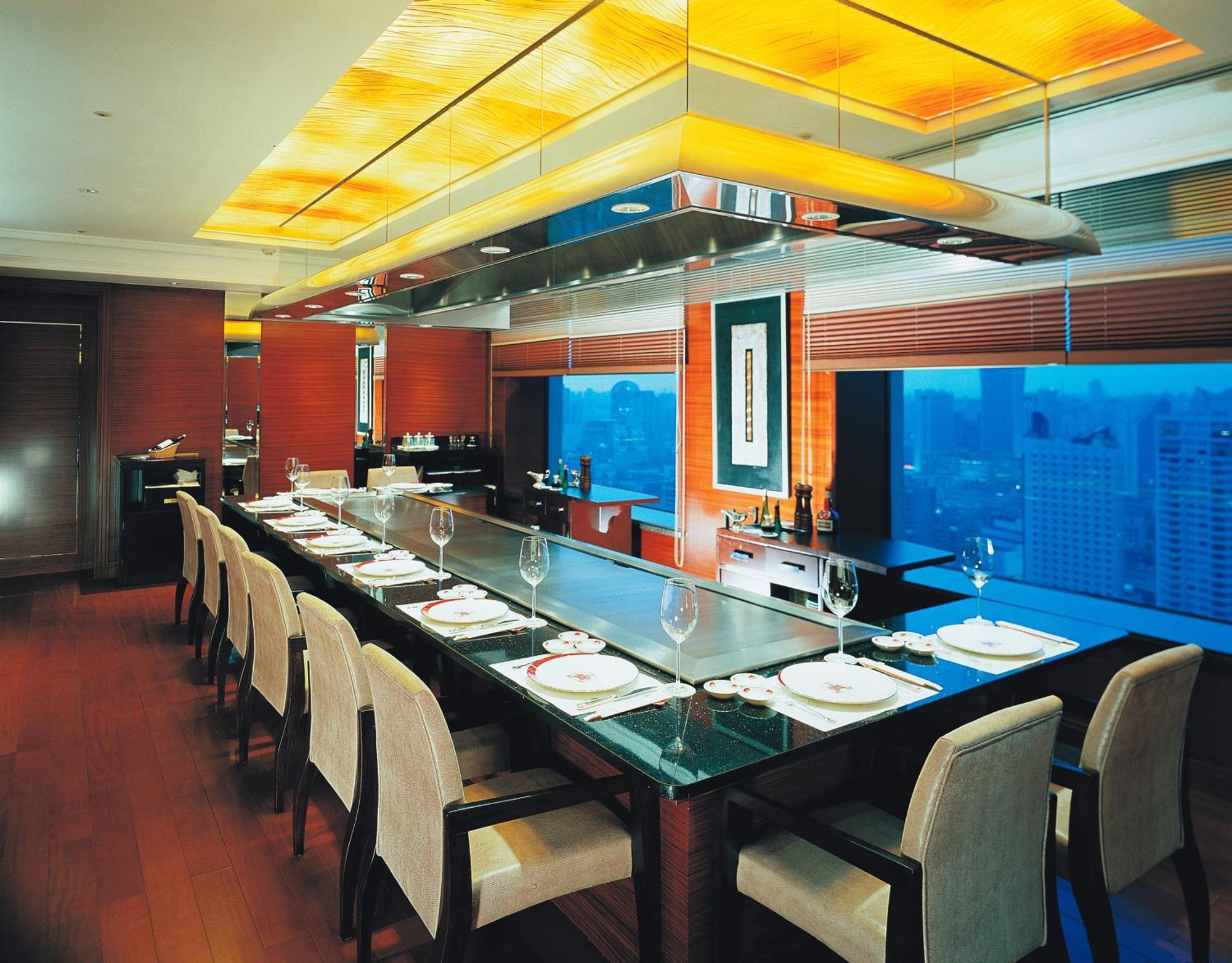 Okura Garden Hotel Шанхай Екстериор снимка