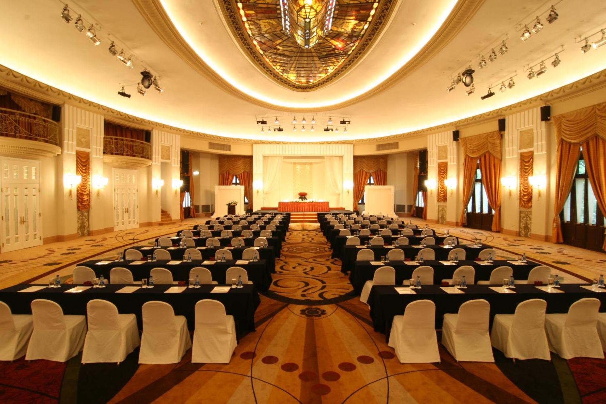 Okura Garden Hotel Шанхай Екстериор снимка