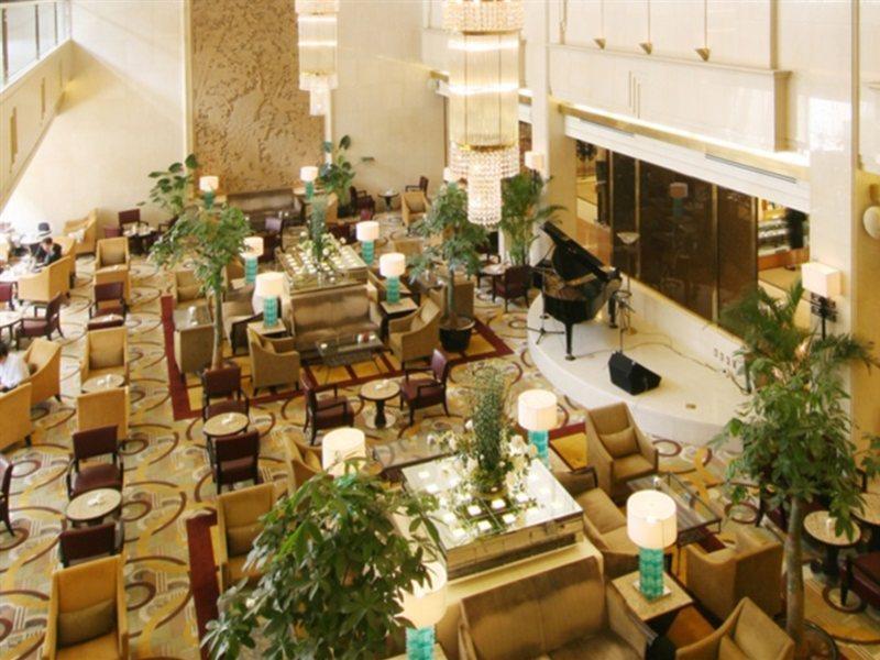 Okura Garden Hotel Шанхай Екстериор снимка